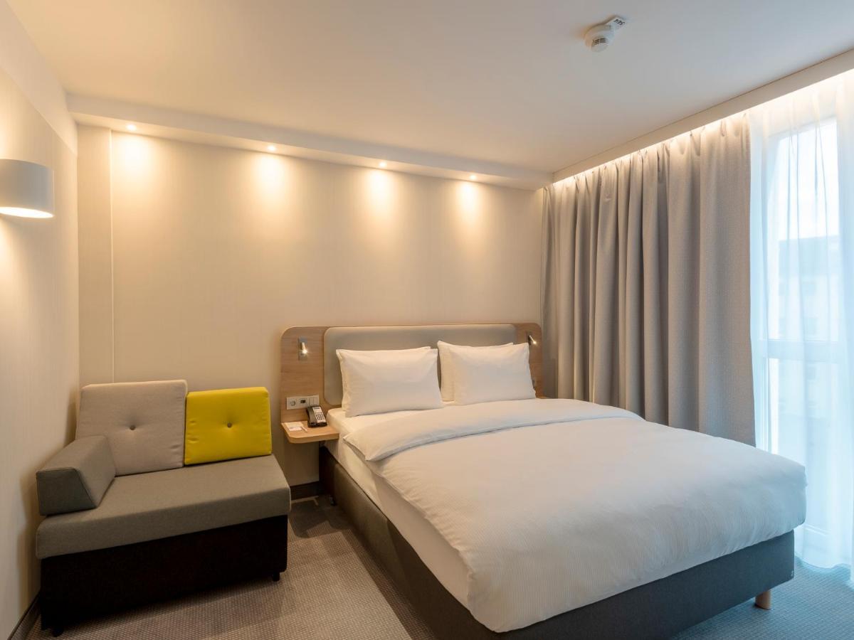 Holiday Inn Express - Offenbach By Ihg מראה חיצוני תמונה