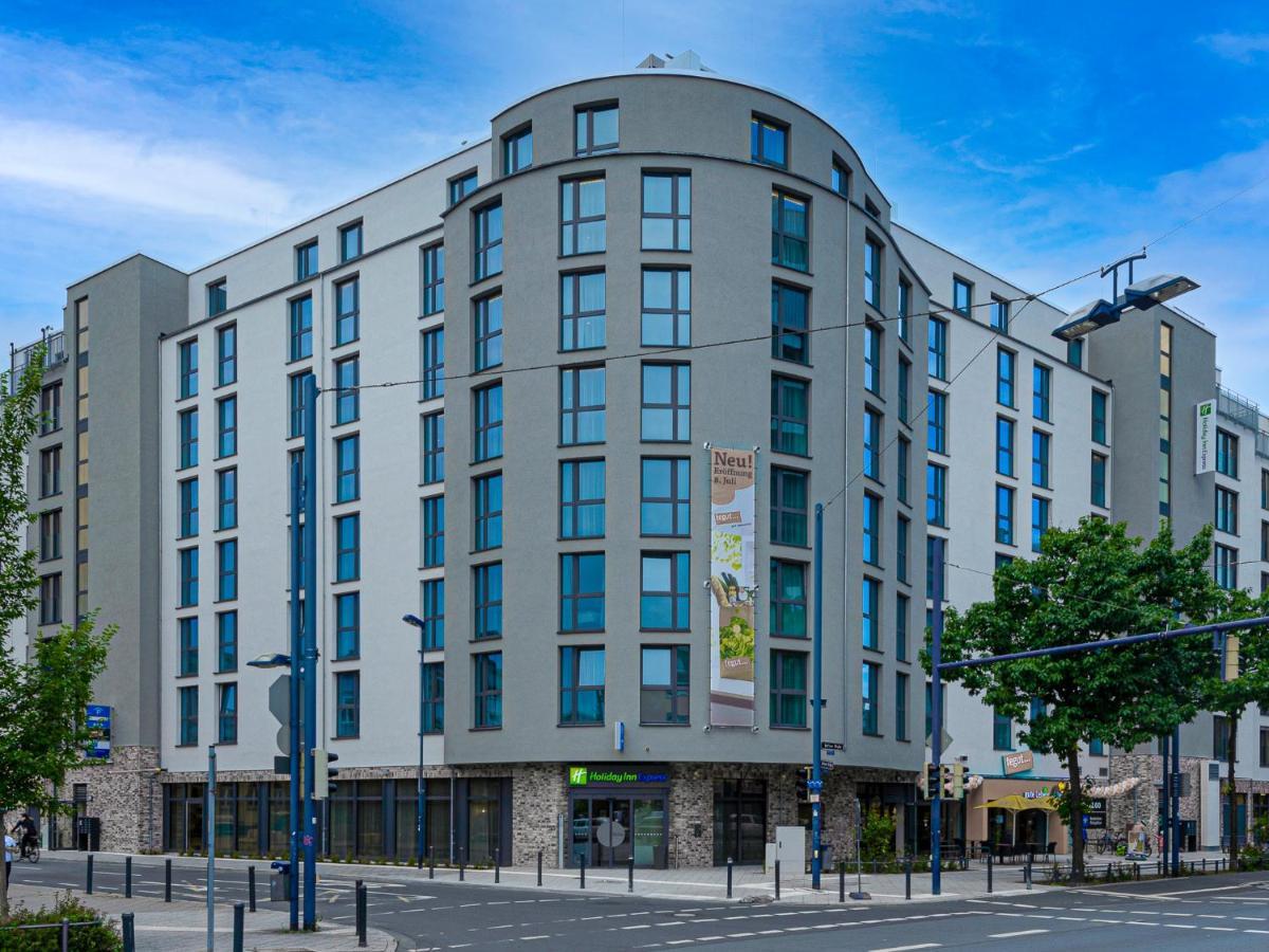 Holiday Inn Express - Offenbach By Ihg מראה חיצוני תמונה
