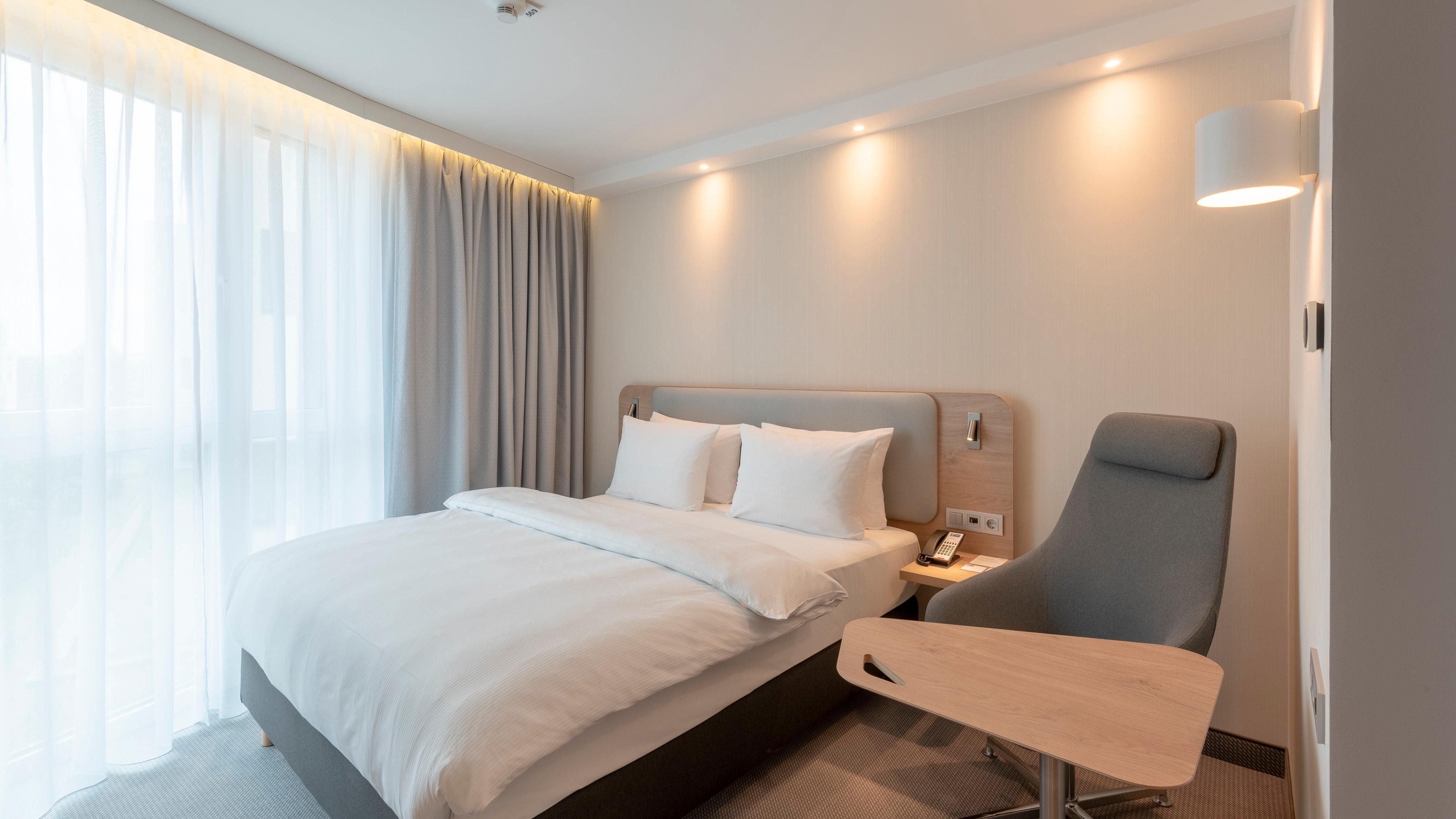 Holiday Inn Express - Offenbach By Ihg מראה חיצוני תמונה