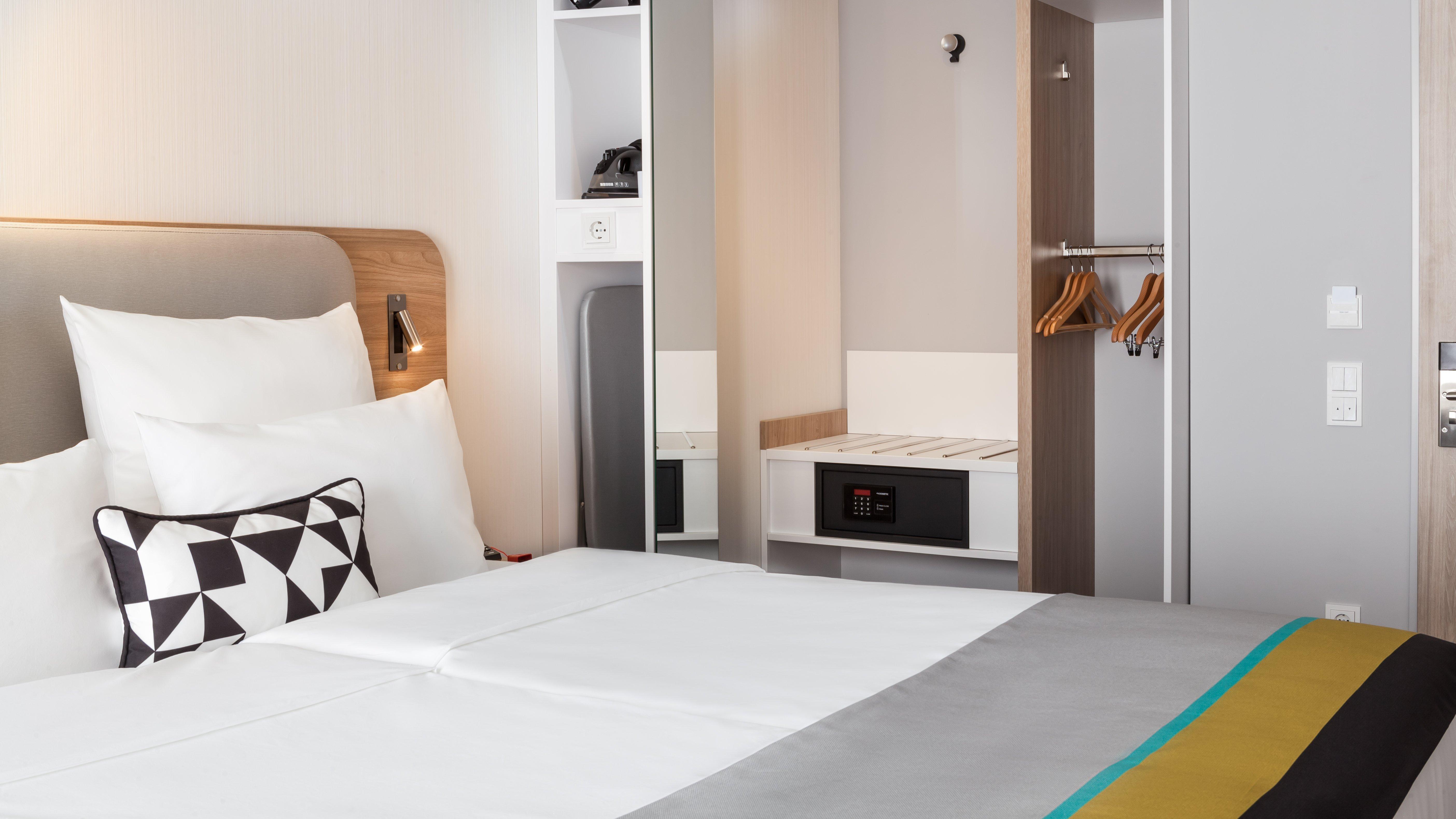 Holiday Inn Express - Offenbach By Ihg מראה חיצוני תמונה